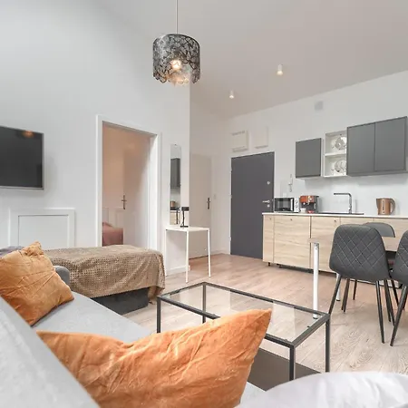 Apartmán Kamienica Centrum 18 *